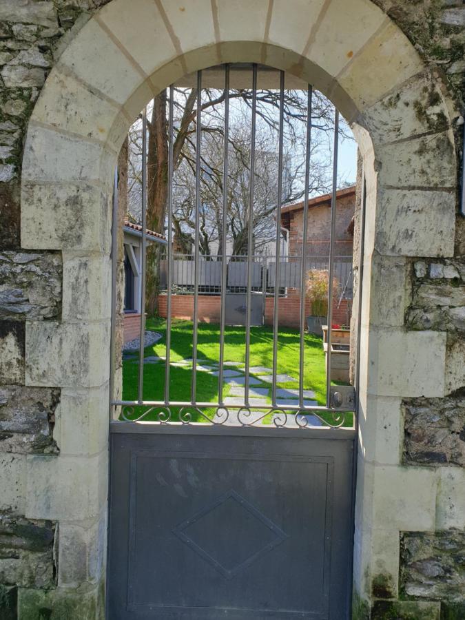 L'Inattendu Bed & Breakfast Saint-Sébastien-sur-Loire Exterior foto